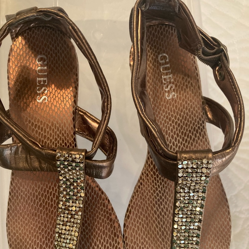 Guess sandals, Bronze 7.5 - Picture 2 of 7